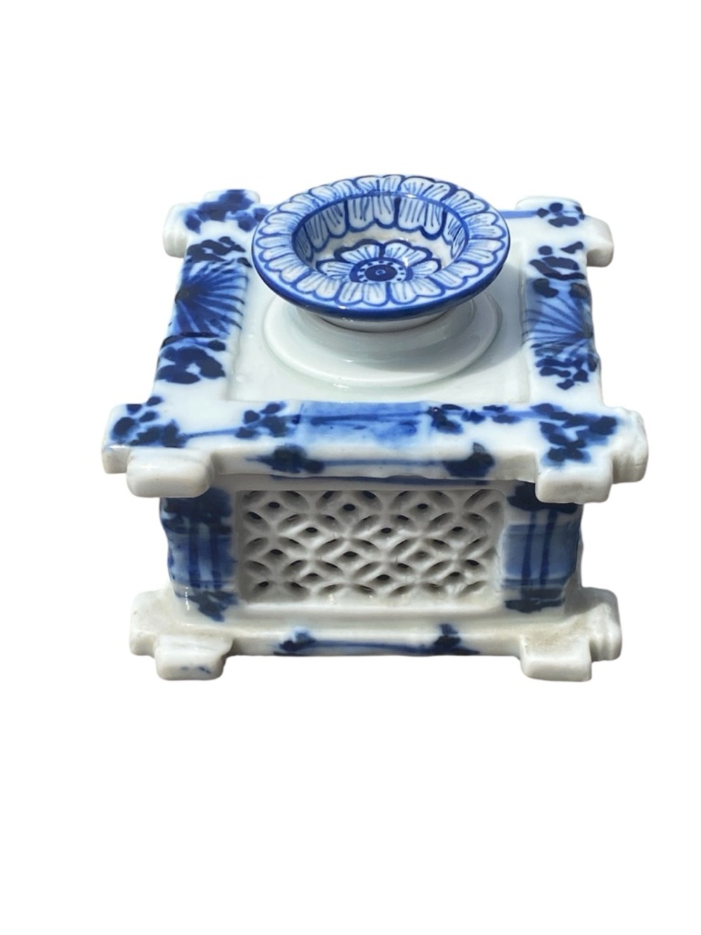 Vintage East Asian Blue & White Porcelain Lattice Incense Burner Removable Lid
